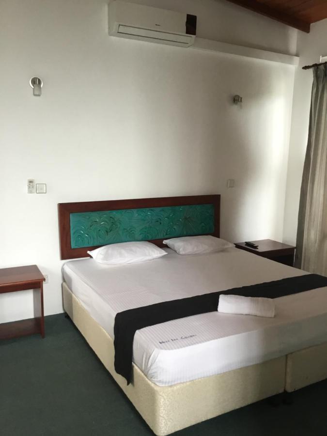 West Inn *
