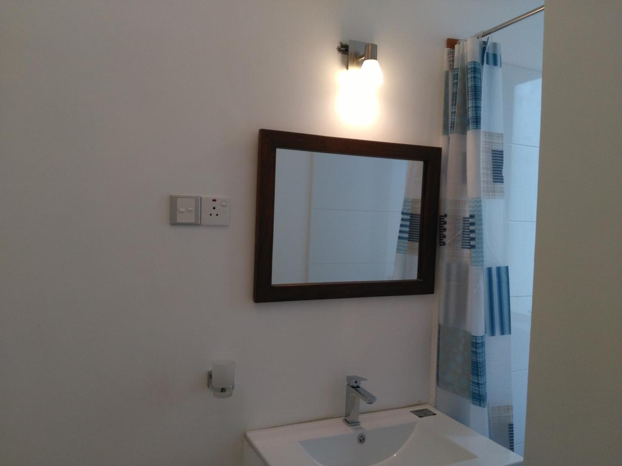 Inn West Colombo