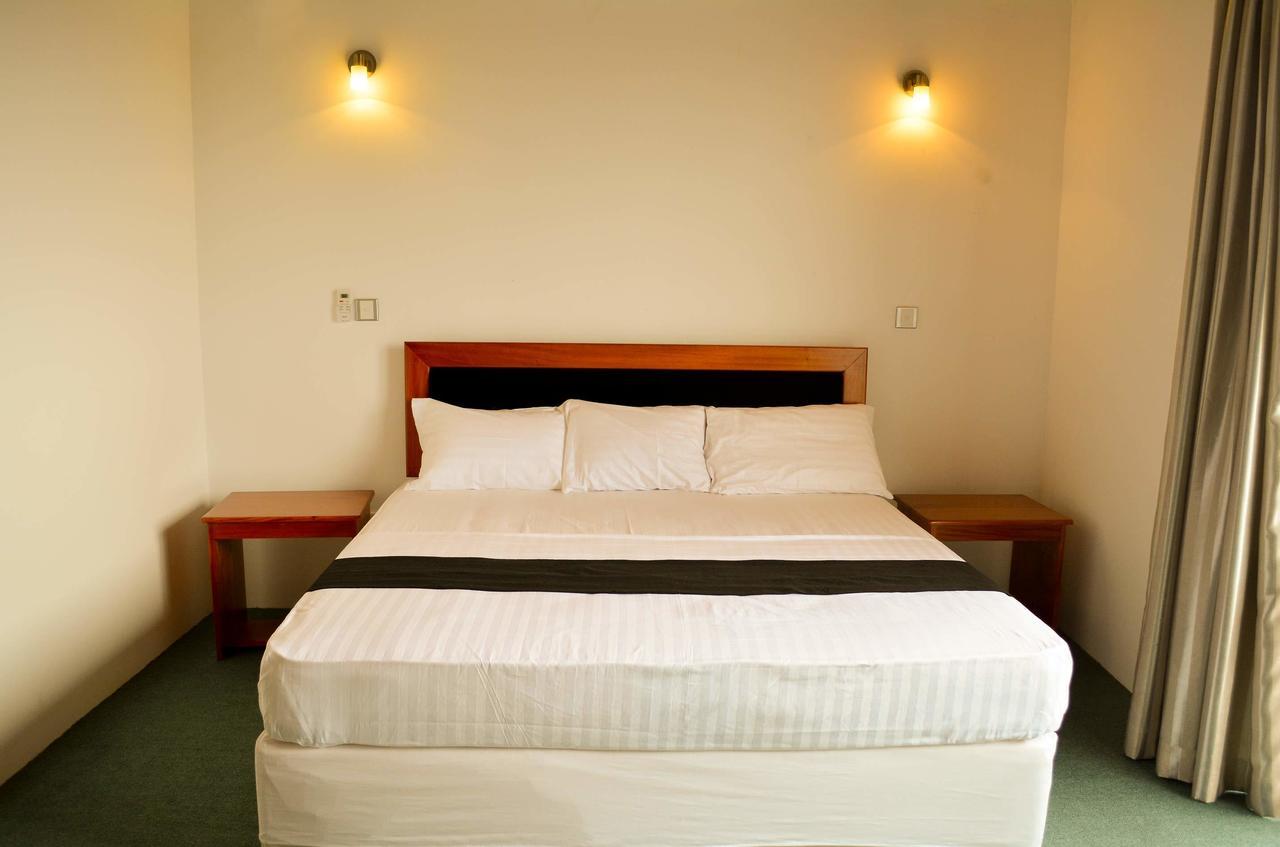 Inn West
