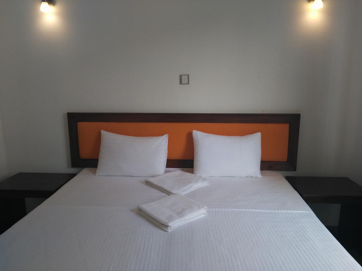 West Inn *